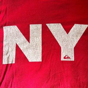 Quicksilver NY Graphic Tshirt